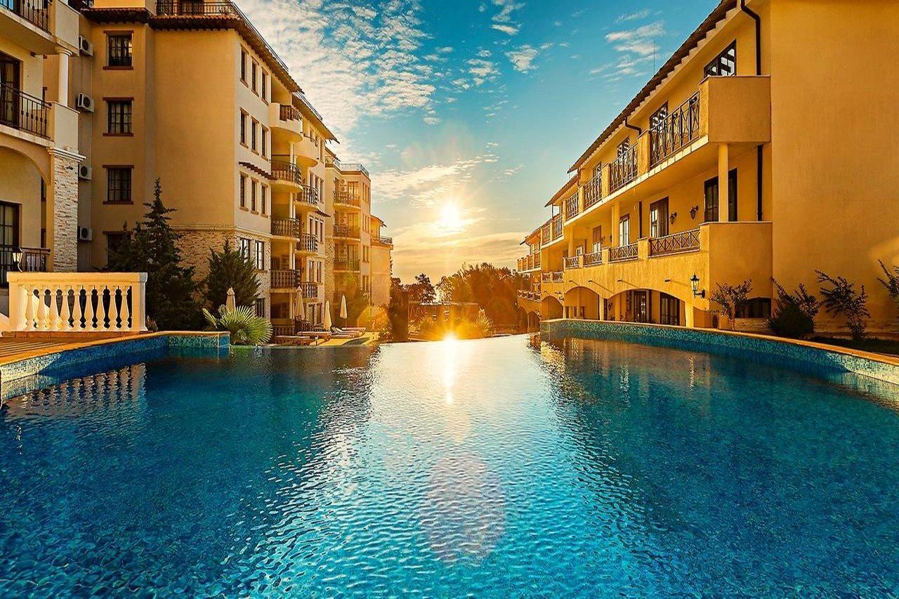 The Cliff Beach Apartments ابزور المظهر الخارجي الصورة