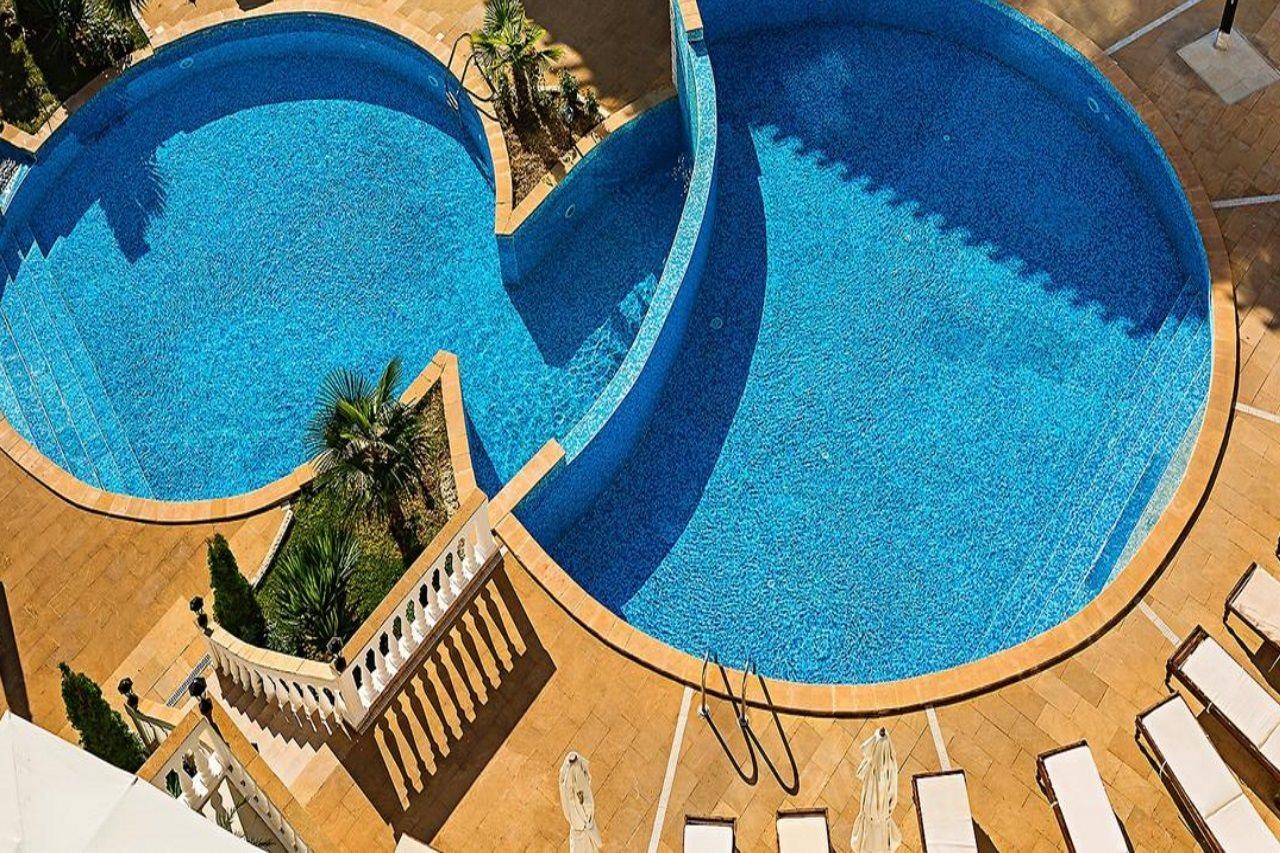 The Cliff Beach Apartments ابزور المظهر الخارجي الصورة