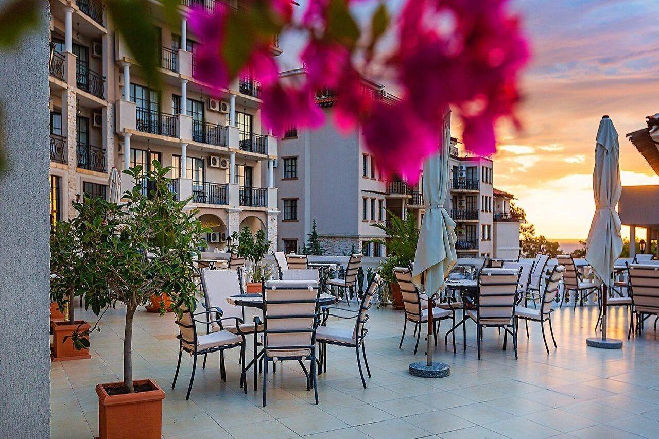 The Cliff Beach Apartments ابزور المظهر الخارجي الصورة