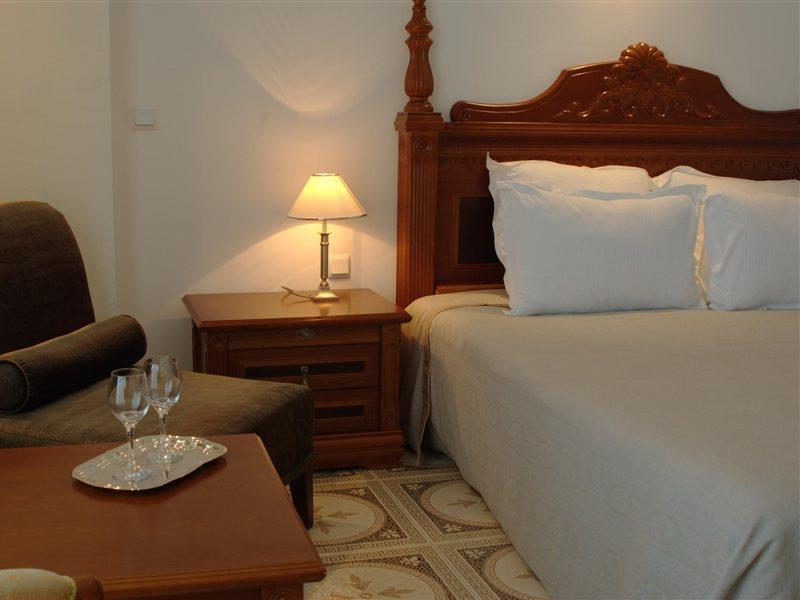 The Cliff Beach Apartments ابزور المظهر الخارجي الصورة