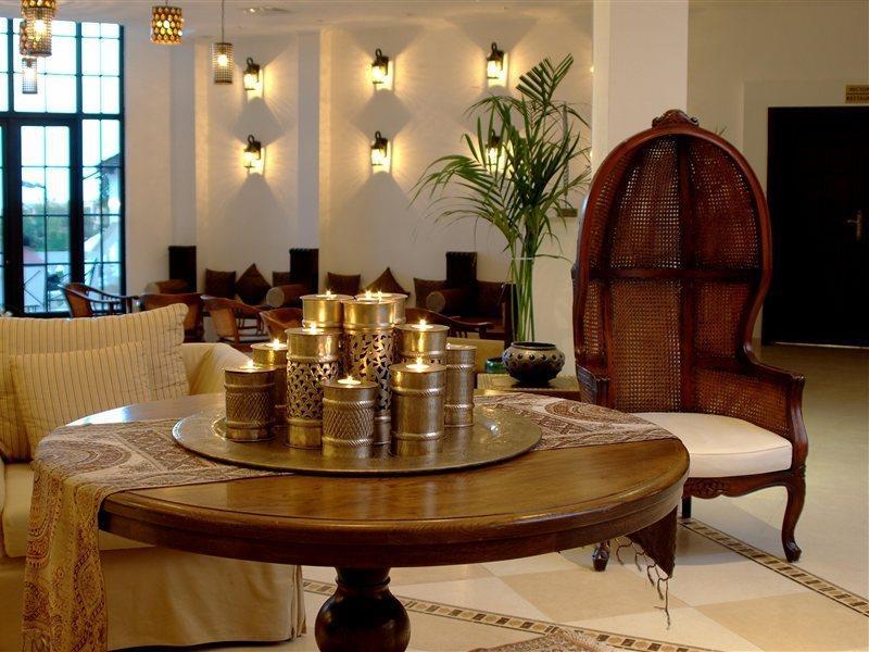 The Cliff Beach Apartments ابزور المظهر الخارجي الصورة