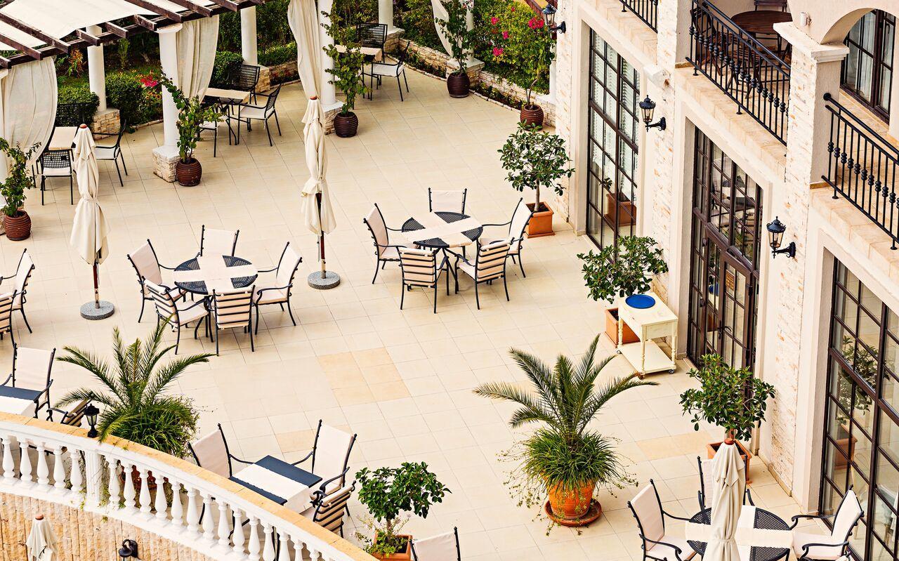 The Cliff Beach Apartments ابزور المظهر الخارجي الصورة