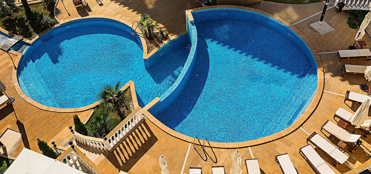 The Cliff Beach Apartments ابزور المظهر الخارجي الصورة