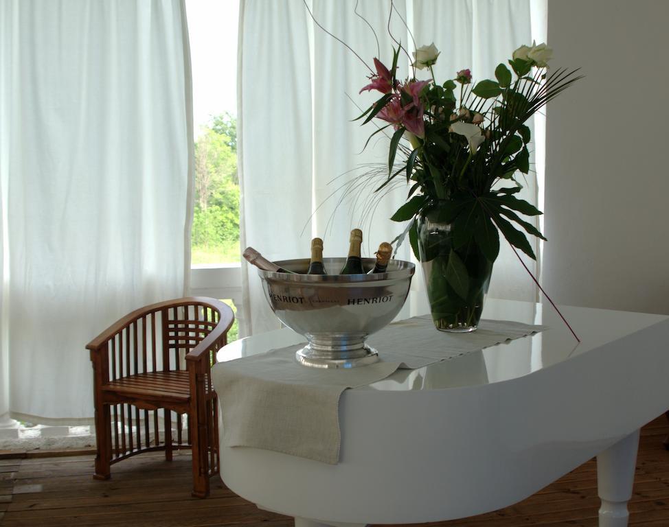 The Cliff Beach Apartments ابزور المظهر الخارجي الصورة